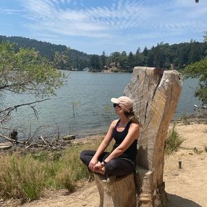 Meet your Posher, Colleen